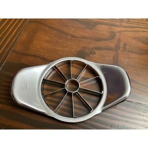 The Pampered Chef Apple Wedger Corer Slicer Stainless Steel